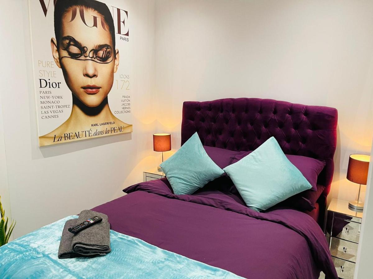 Salt Hill Windsor Legoland Eton Heathrow Luxury 2 Bed 1 Bath Free Parking Slough Exterior photo